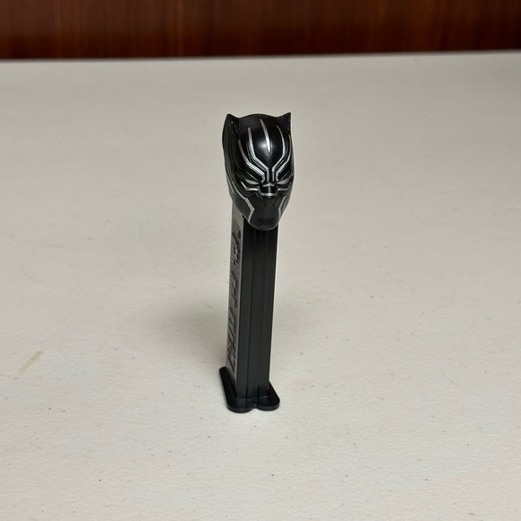 Marvel Black Panther PEZ Dispenser - Picture 9 of 11